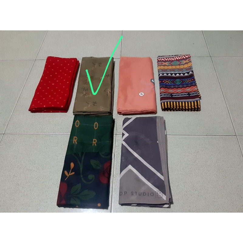 preloved hijab monel korina