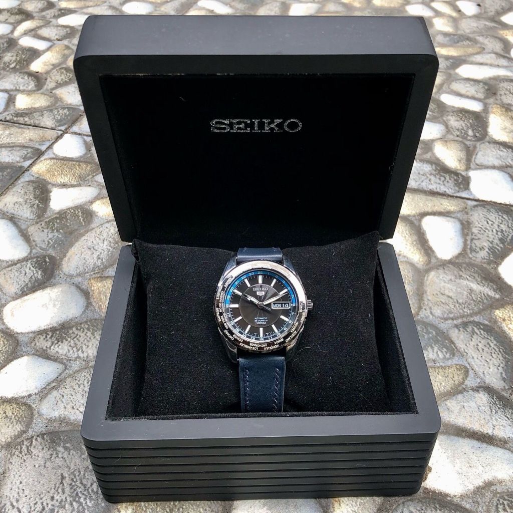 Seiko 5 Automatic 7S36-03R0