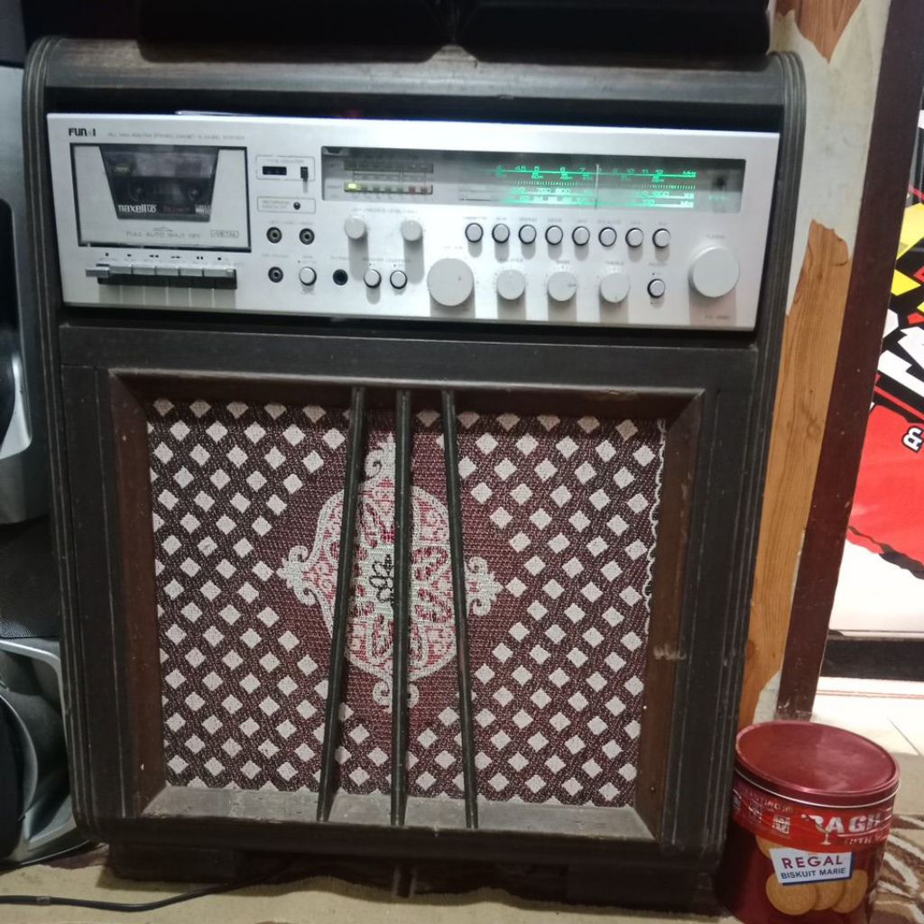 RADIO TAPE RECORDER VINTAGE JADUL KLASIK 1982 ORIGINAL TANGAN PERTAMA MULUS