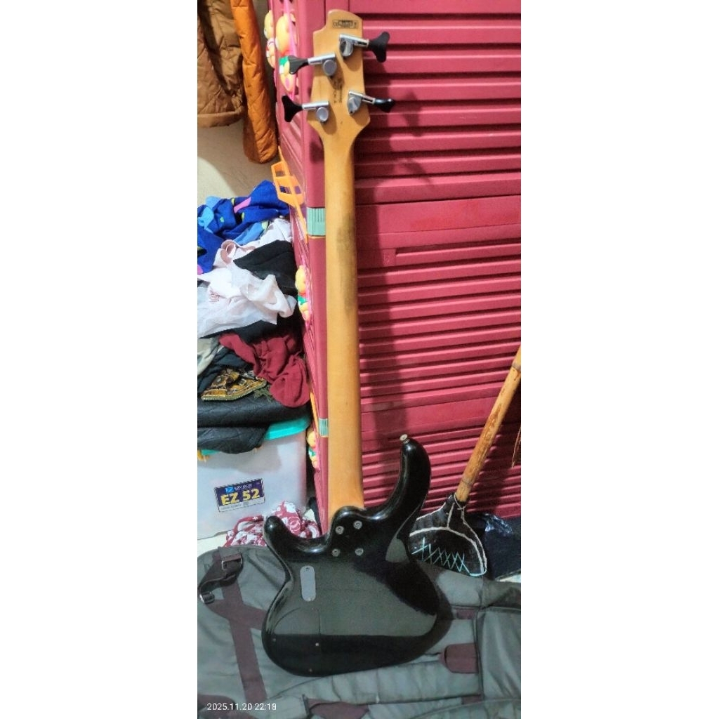 Gitar Bass Cort