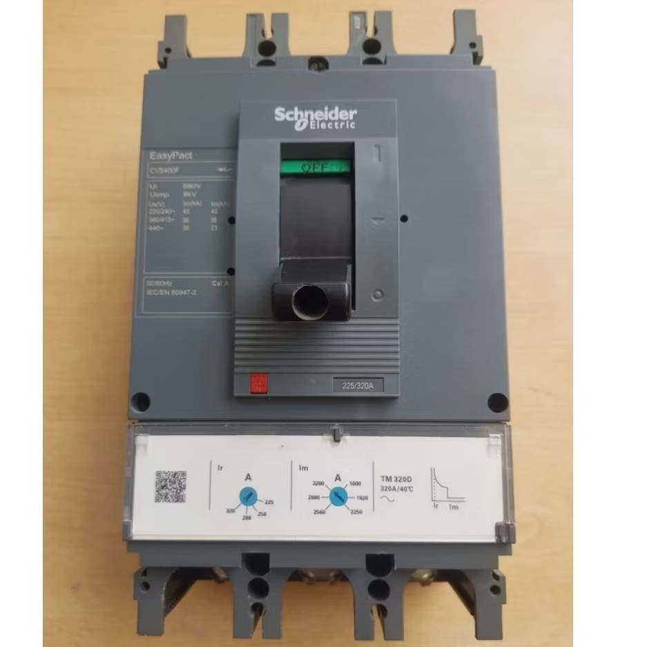 MCCB Schneider CVS400F 320A