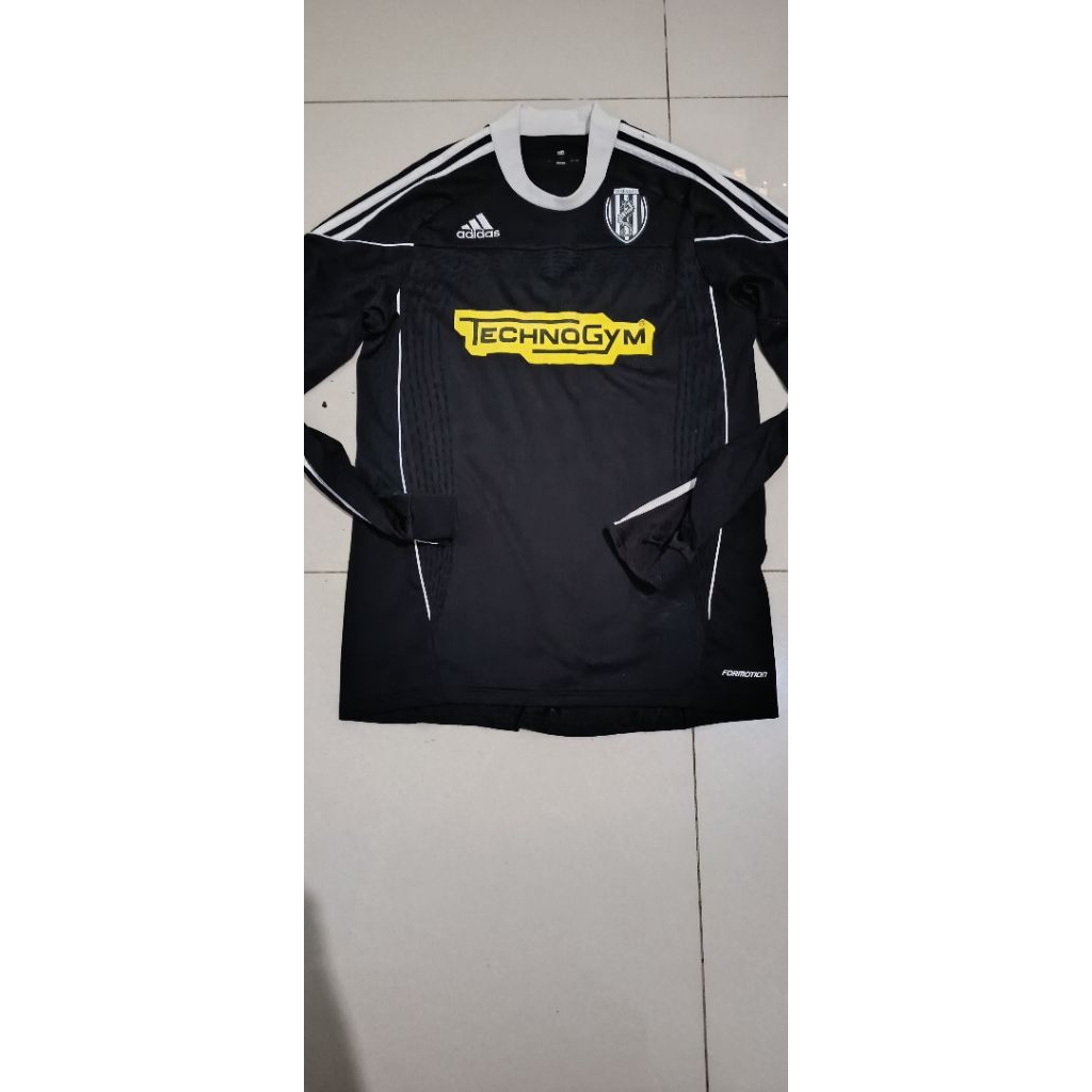 Template Jersey Cesena away 2010-2011 Player Issue Longsleve S3cond 0riginal