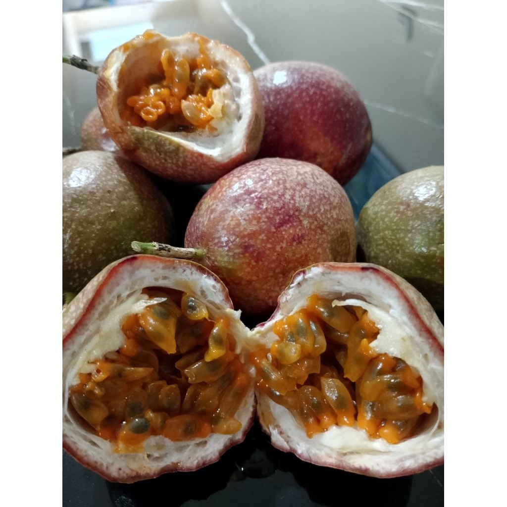 Sweet Markisa Efruitday Banyuwangi Buah Markisa Manis 1kg Isi 17-27Buah Manis Pol