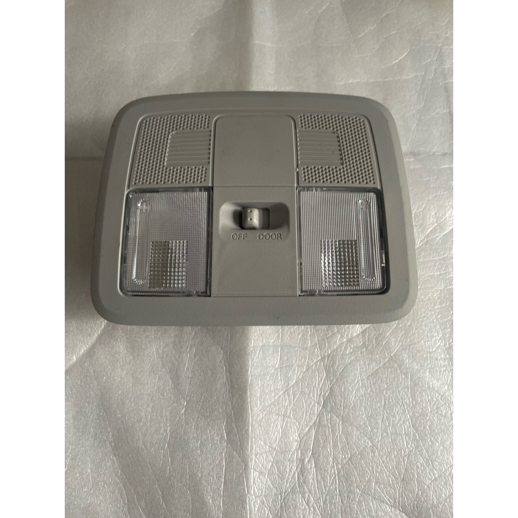 lampu plafon kabin Avanza  2022 original