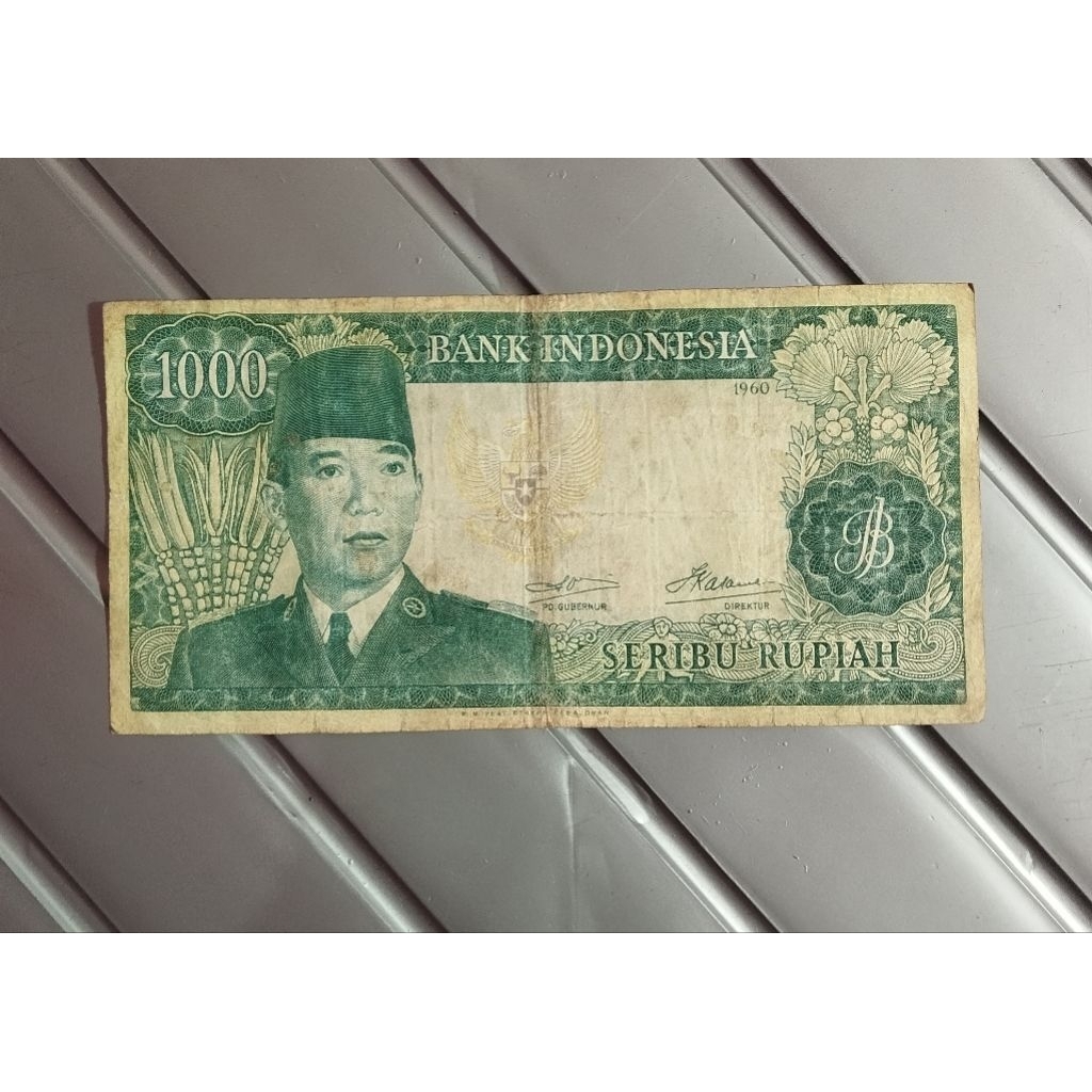 1000 rupiah Sukarno bekas beredar sesuai foto di jamin asli
