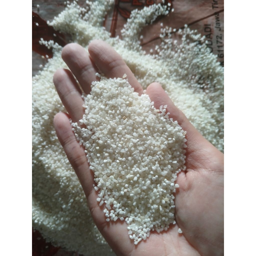 Beras menir 5kg + karung laminasi 3 rb