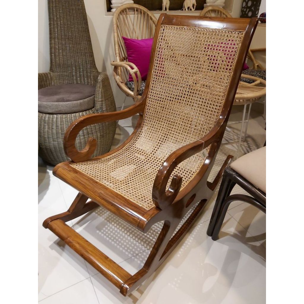 kursi malas kursi santai depan rumah kursi kayu rotan kursi goyang kursi jati Jepara