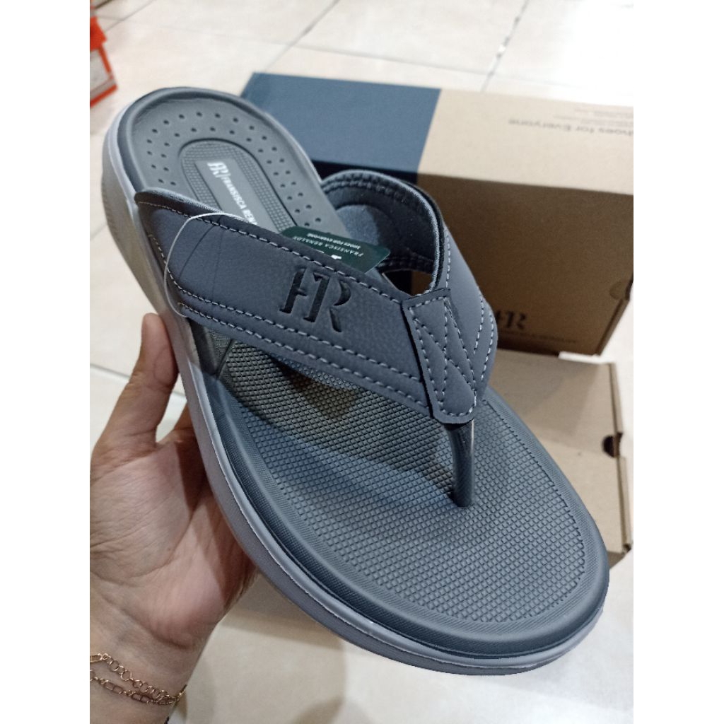 Sandal jepit pria// Sandal anti licin//Sanfal pria//Sandal Fransisca Renaldy