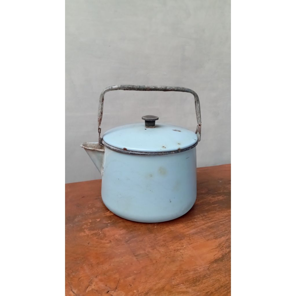 teko antik jaman belanda