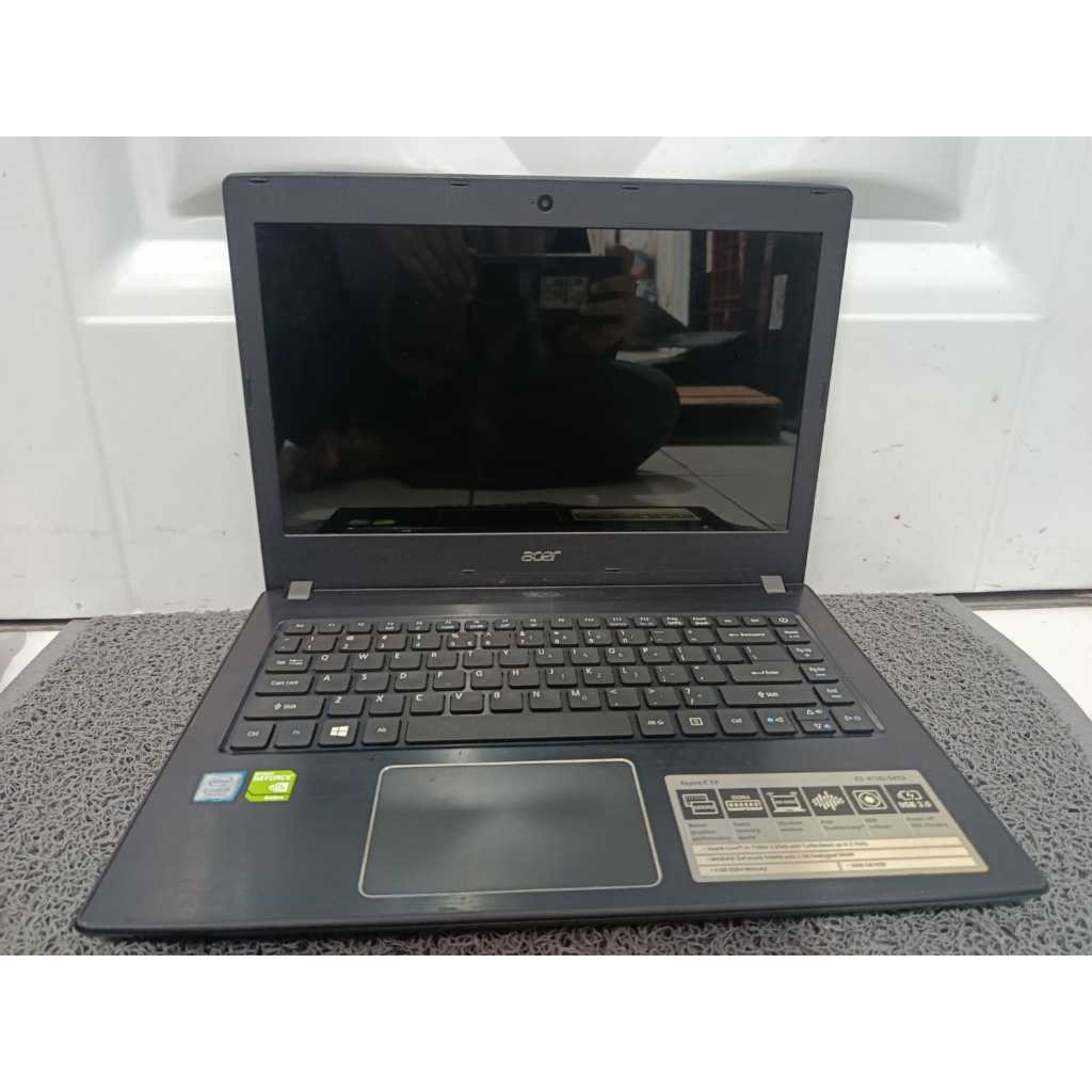 Laptop Acer aspire E 14    Windows 10 pro 64-bit  Processor Intel core i5-7200U 2.7GHz Ram 4 GB  Pen