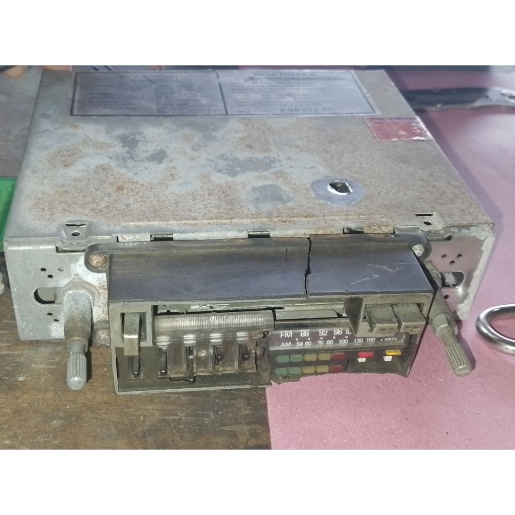 Tape mobil jadul roadstar