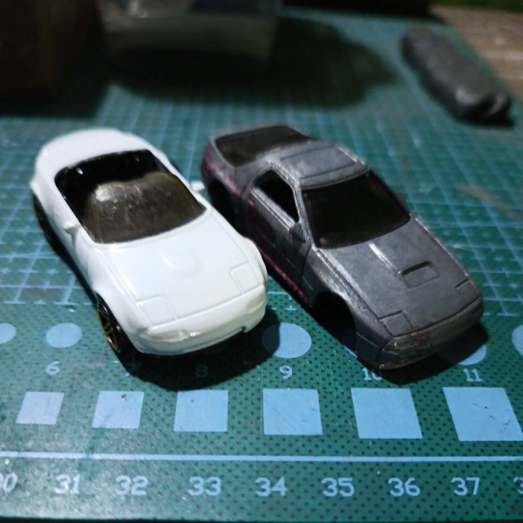 Paket Hotwheels loose junk Mazda Miata dan RX7 FC