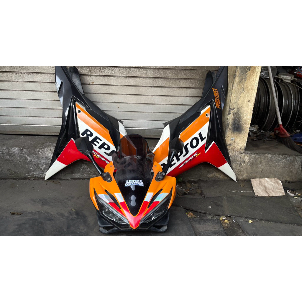 Batok Set+Fairing CBR 150R Repsol (K45G) tahun 2016-2019