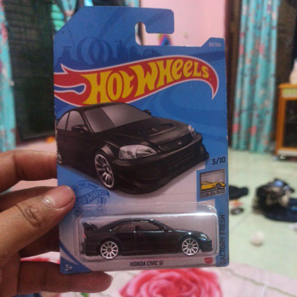 Hot wheels honda civic si hitam