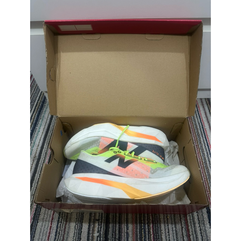 New Balance SC Elite V4 Men's Running Shoes