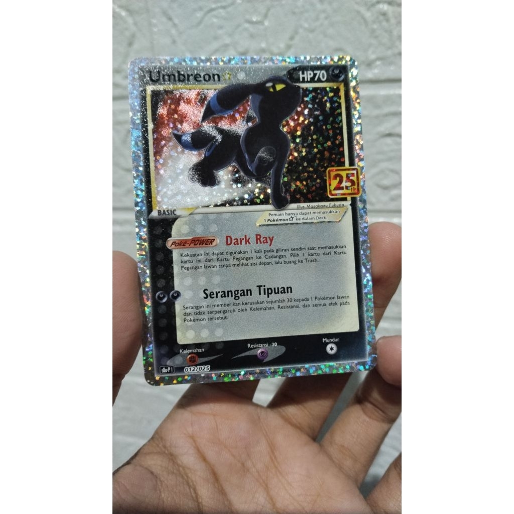kartu pokemon umbreon 25th indonesia