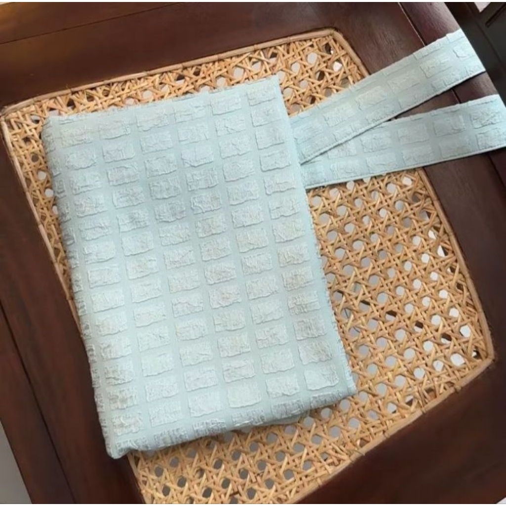 Preloved rok lilit kondangan cayn*lv/gratis atasan