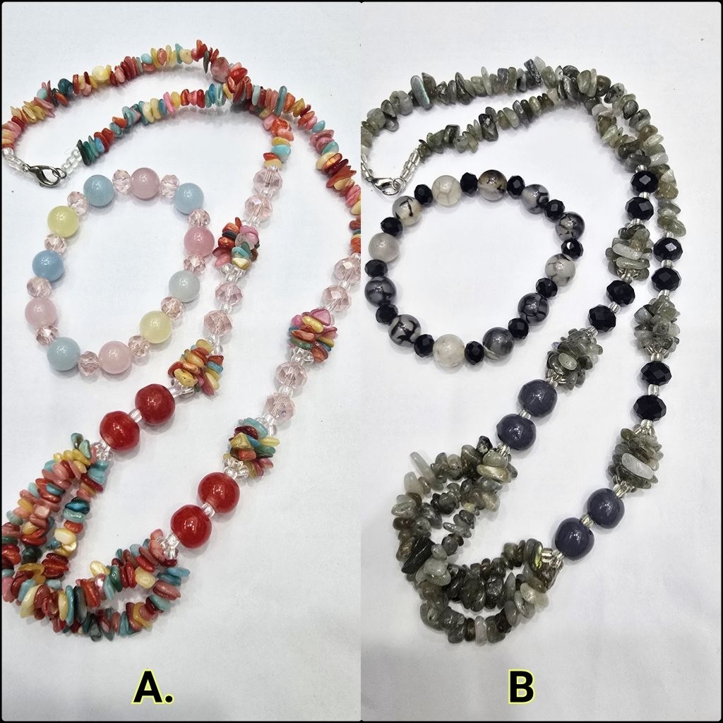 Satu set kalung dan gelang batu kalimantan