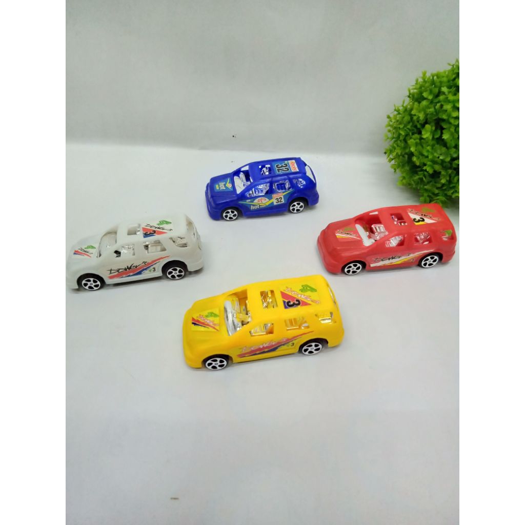 Mainan mobil mini Inova/panther PB