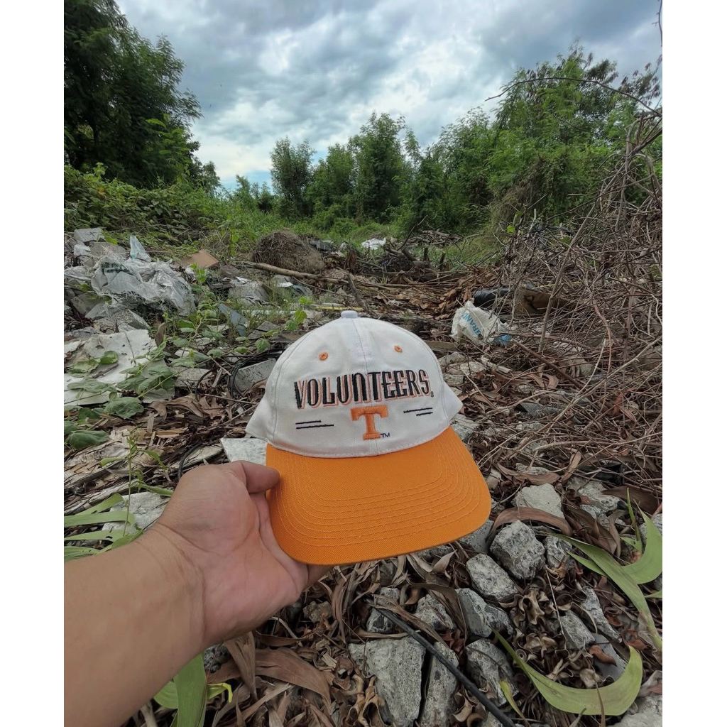 Topi Vintage Two-Tone by Youngan