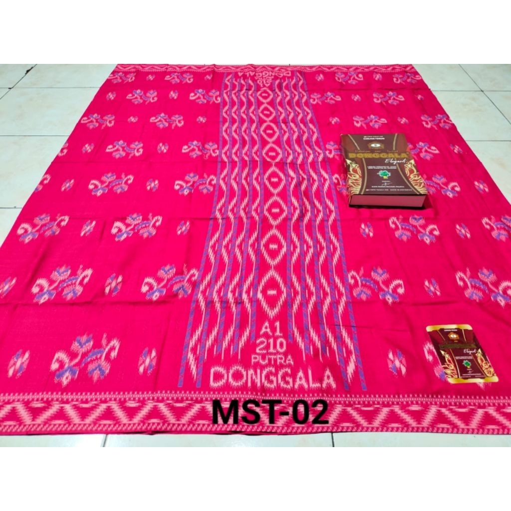 Sarung Donggala Motif MST Kembang