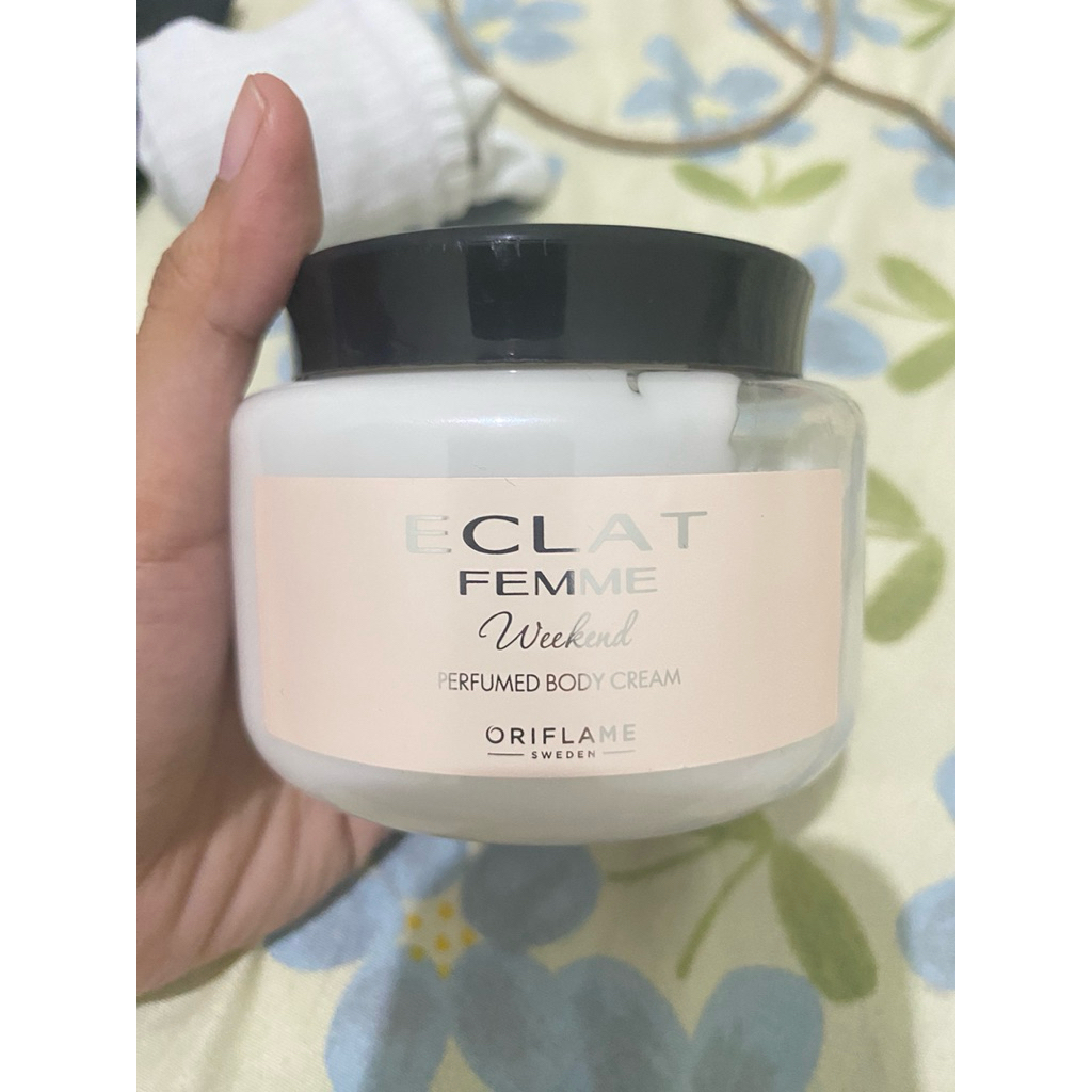 Oriflame Body Cream Eclat Femme Weekend (NEW)