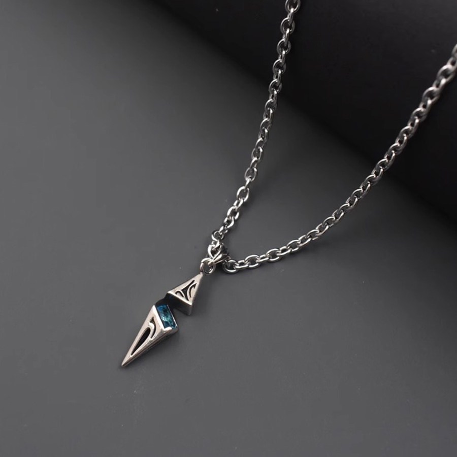 Kalung Titanium Steel Liontin Batu Biru Zircon Model Jimat Unisex Panjang 45-60 cm
