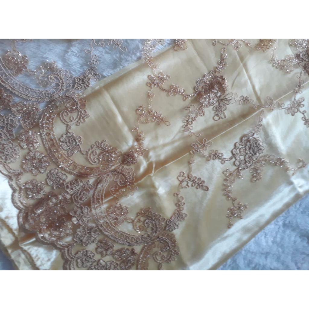 [WH SALE] Kain Brokat set Kuning