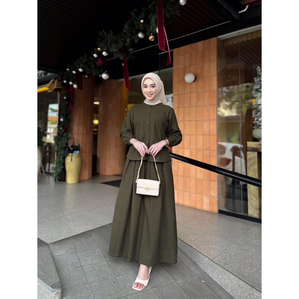 prameswari 1 set atasan kemeja crop dan bawahan rok