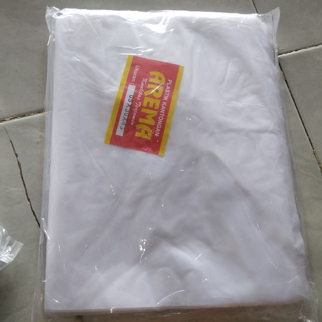 Plastik Kemasan Beras 5kg Polos HDPE-Tahan Lama, Aman, Bahan Tebal 5micron
