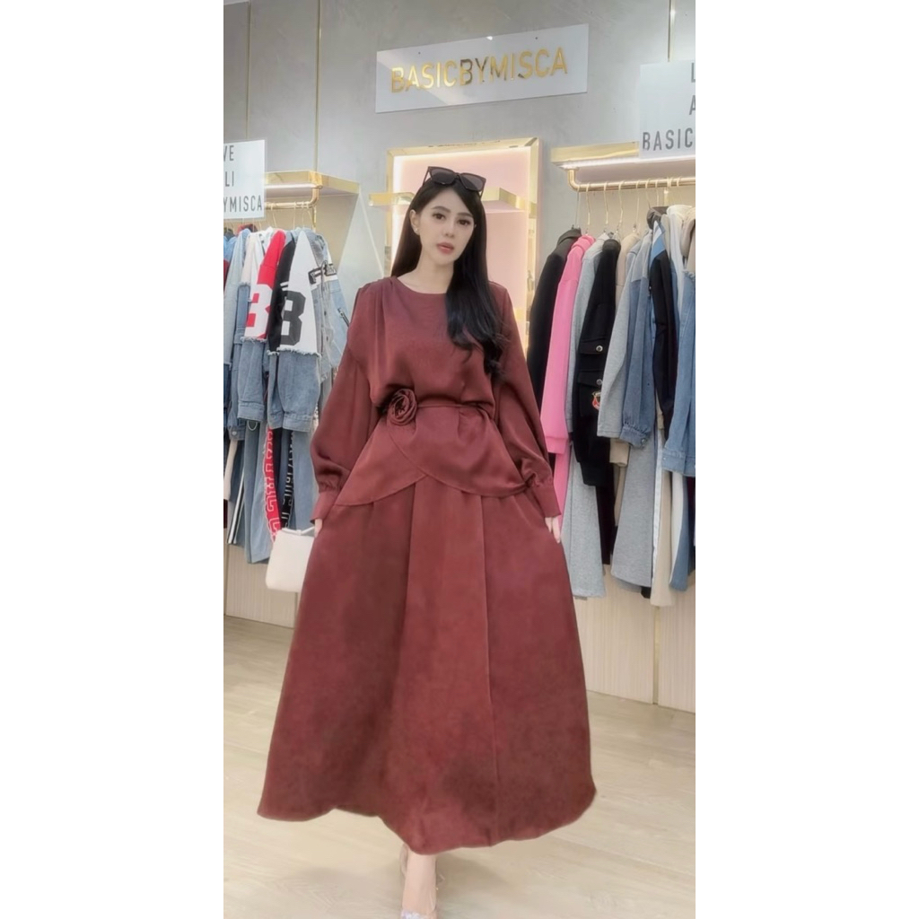 Preloved One Set Rok - Redwine