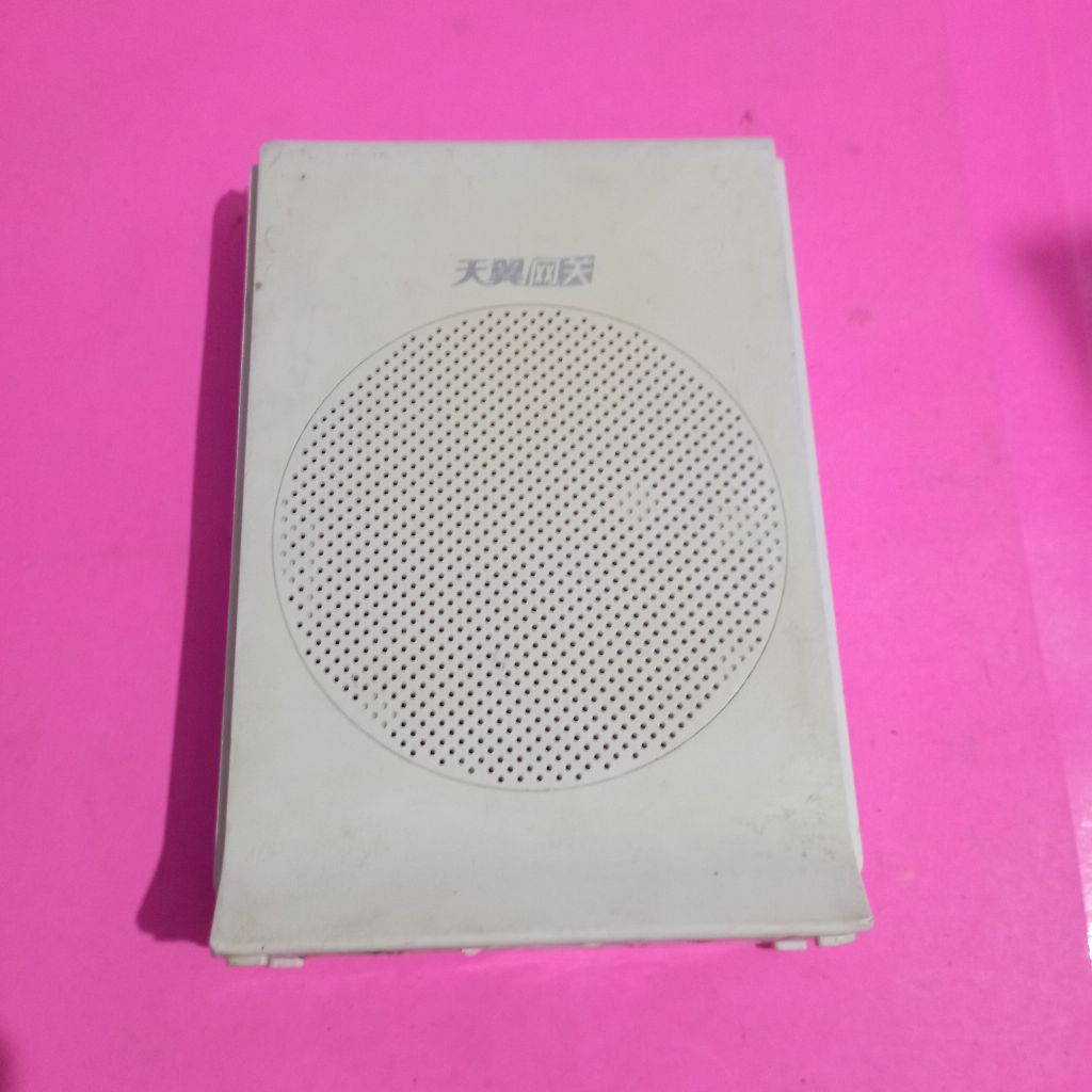 ZTE F652 GPON ROUTER WIRELESS