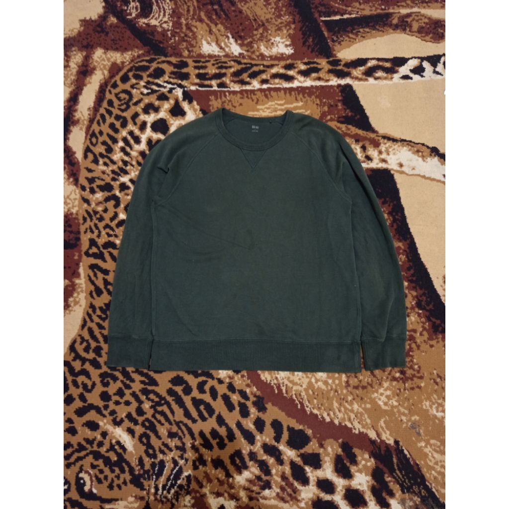 crewneck uniqlo