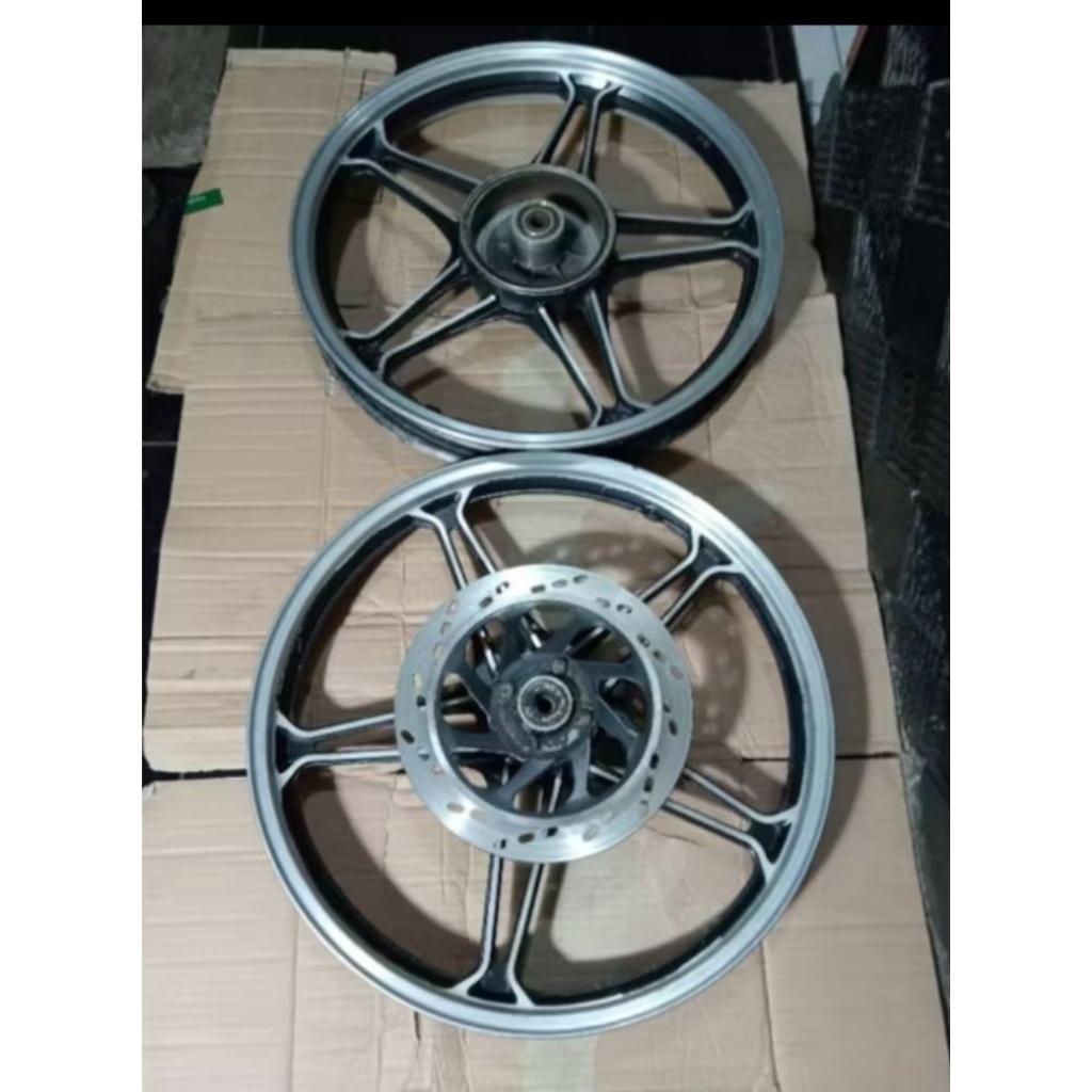 Velg Pelek Suzuki Thunder 125 Depan belakang Original Copotan a