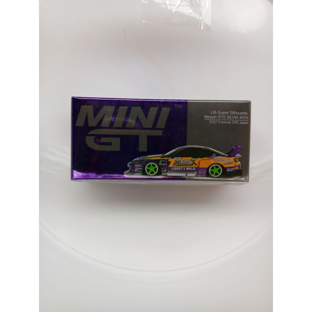 Mini GT Nissan Silvia s15 formula drift japan ungu