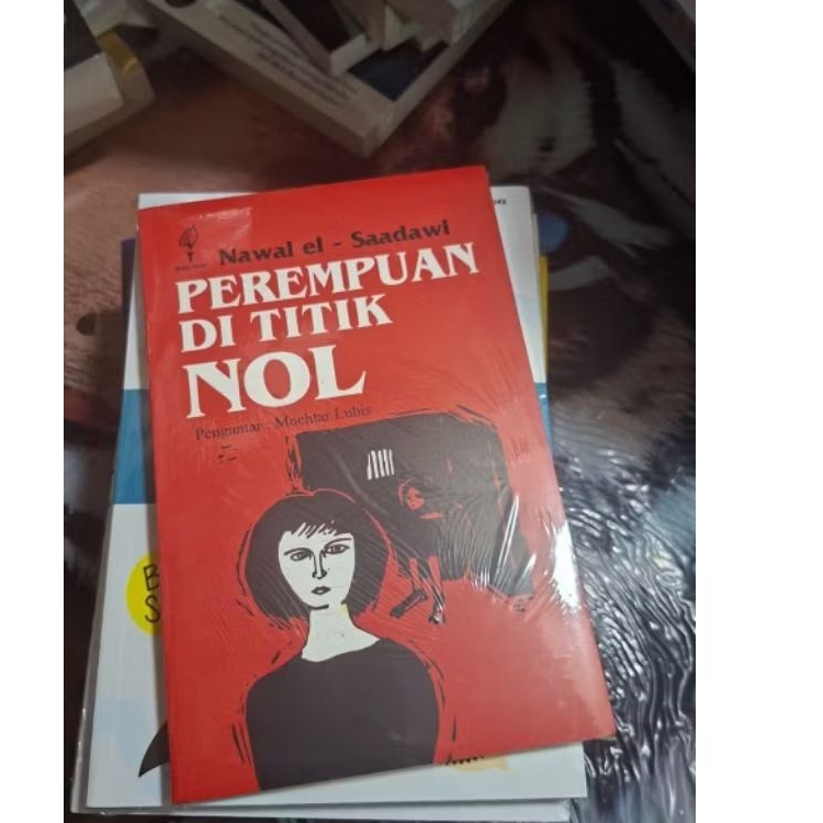 perempuan di titik nol