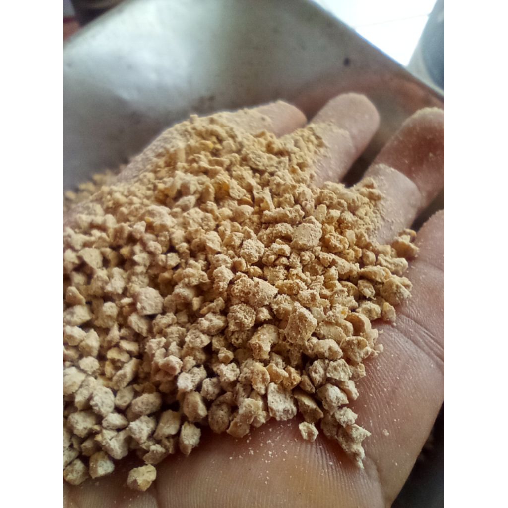 PUR BABI PENGGEMUK AYAM / PAKAN BEBEK ITIK KEMASAN 500gr