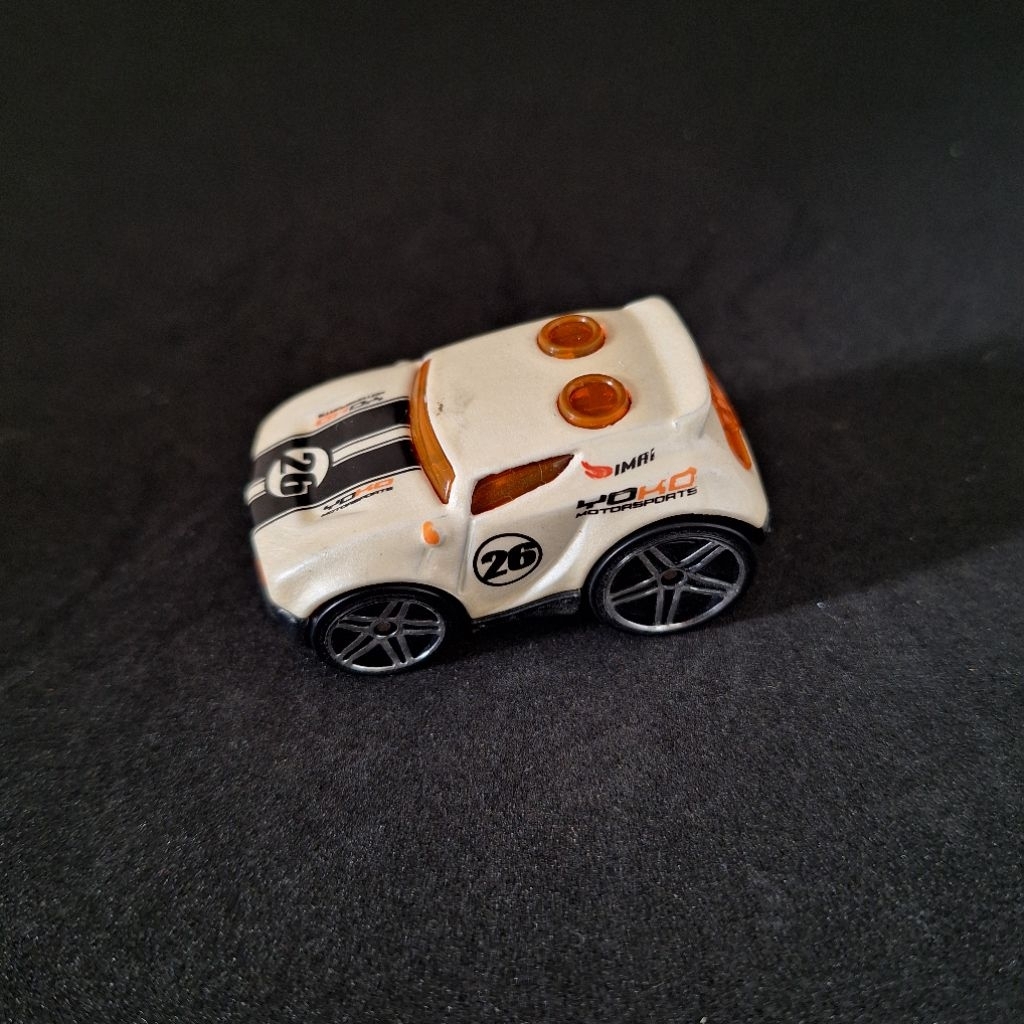 Hot Wheels 2005 First Editions Rocket Box Blings