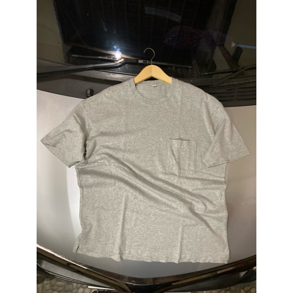Tshirt Uniqlo Boxy Second