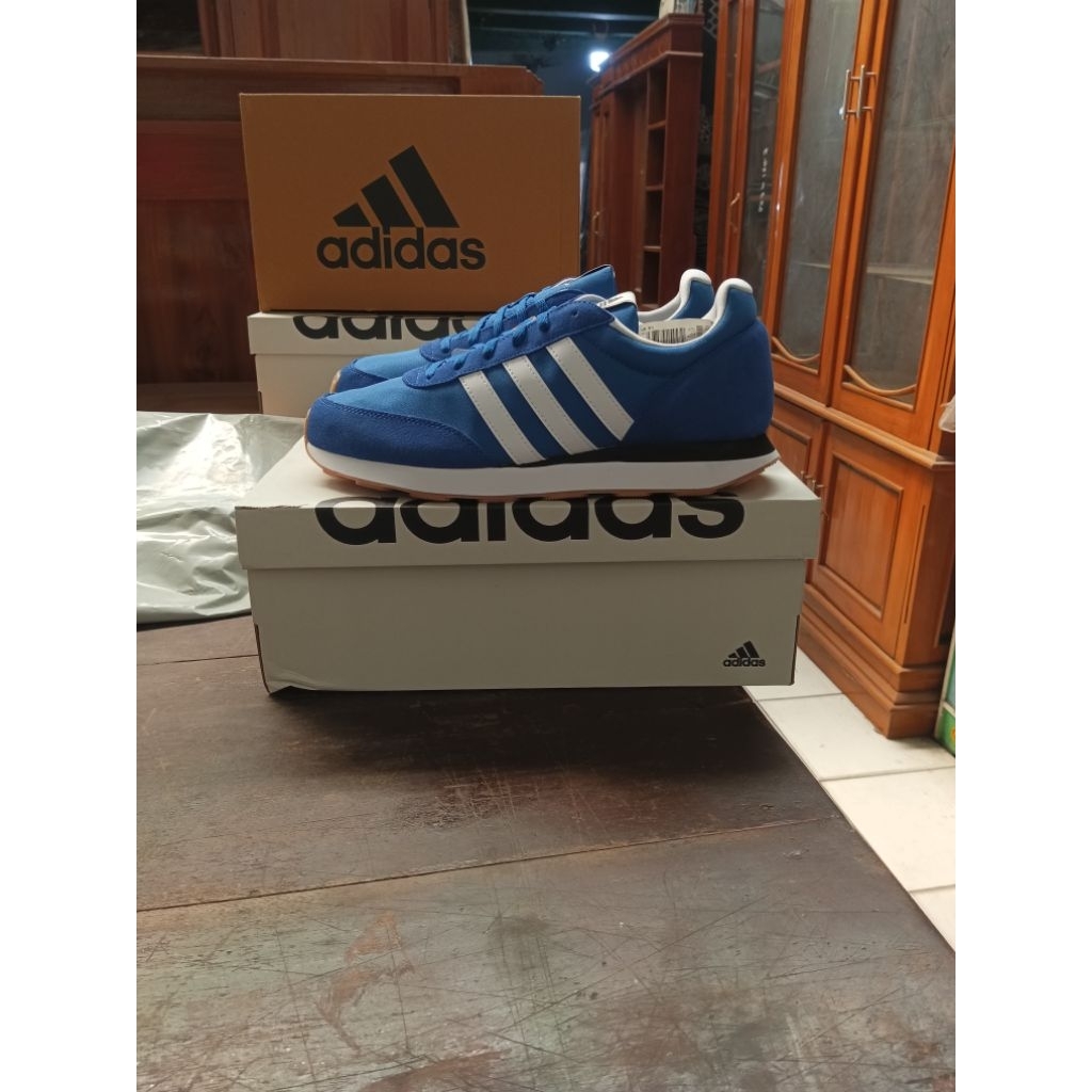 Sepatu Sneakers Adidas Run 60's 3.0, IE3832, Size 43