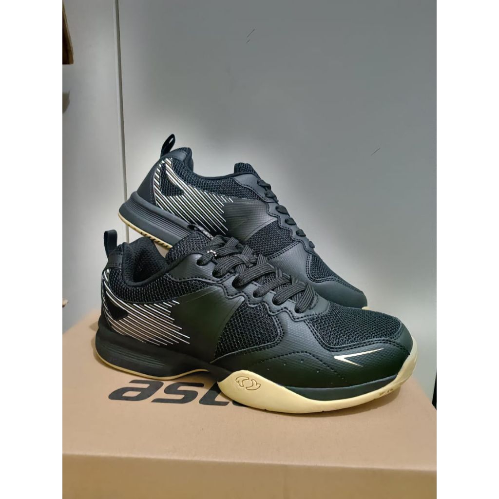 Sepatu Badminton Astec