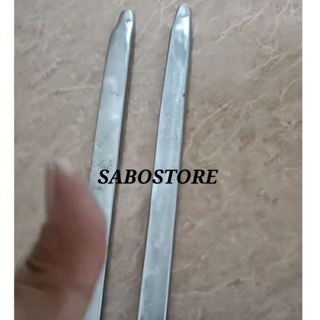 Cukil Ban Bahan Baja Per Panjang 30CM