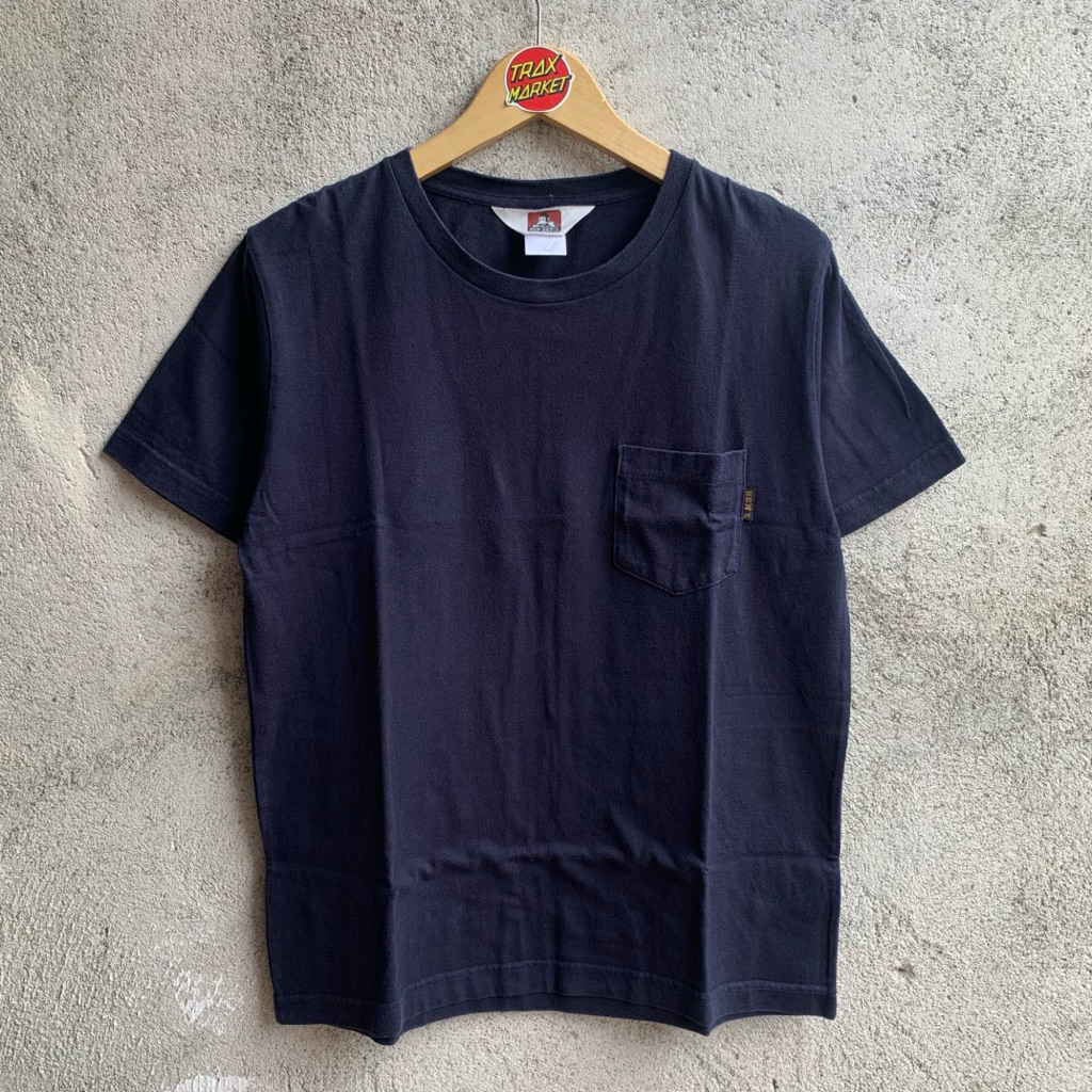 Kaos Ben Davis Pocket • Size M • Streetwear Pria Original