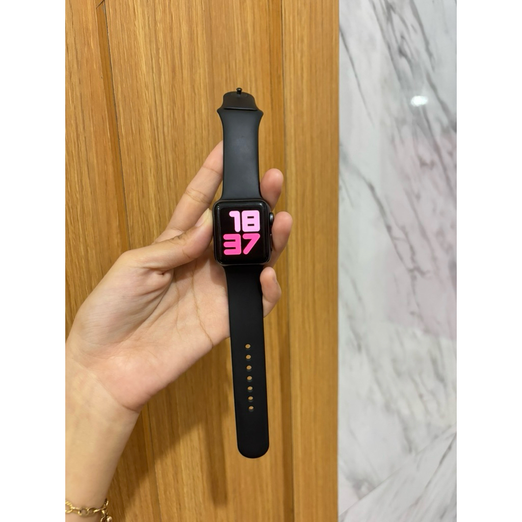 APPLE WATCH 3 38mm second