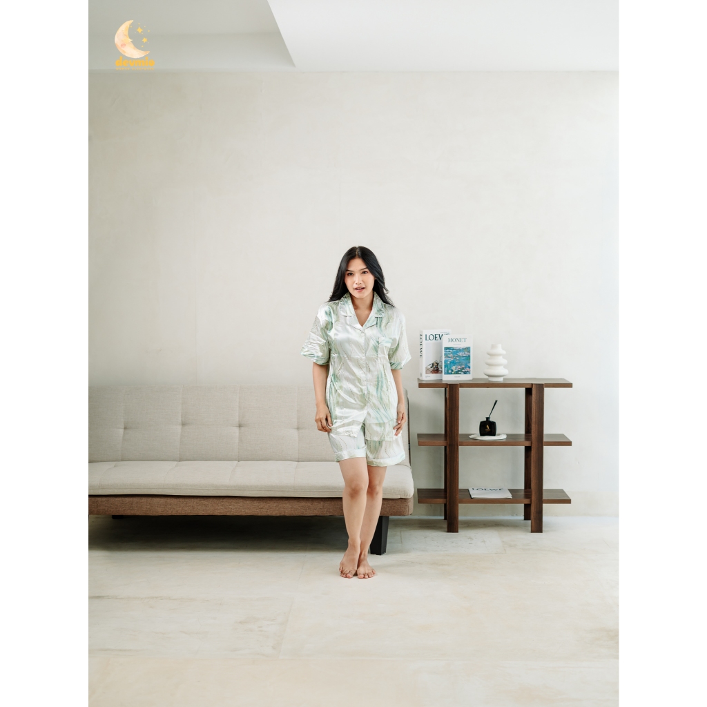 Devmio Baju Tidur Wanita Dewasa 2140 Bahan Satin Premium Adem Warna Hijau  Baju Pendek & Celana Pend