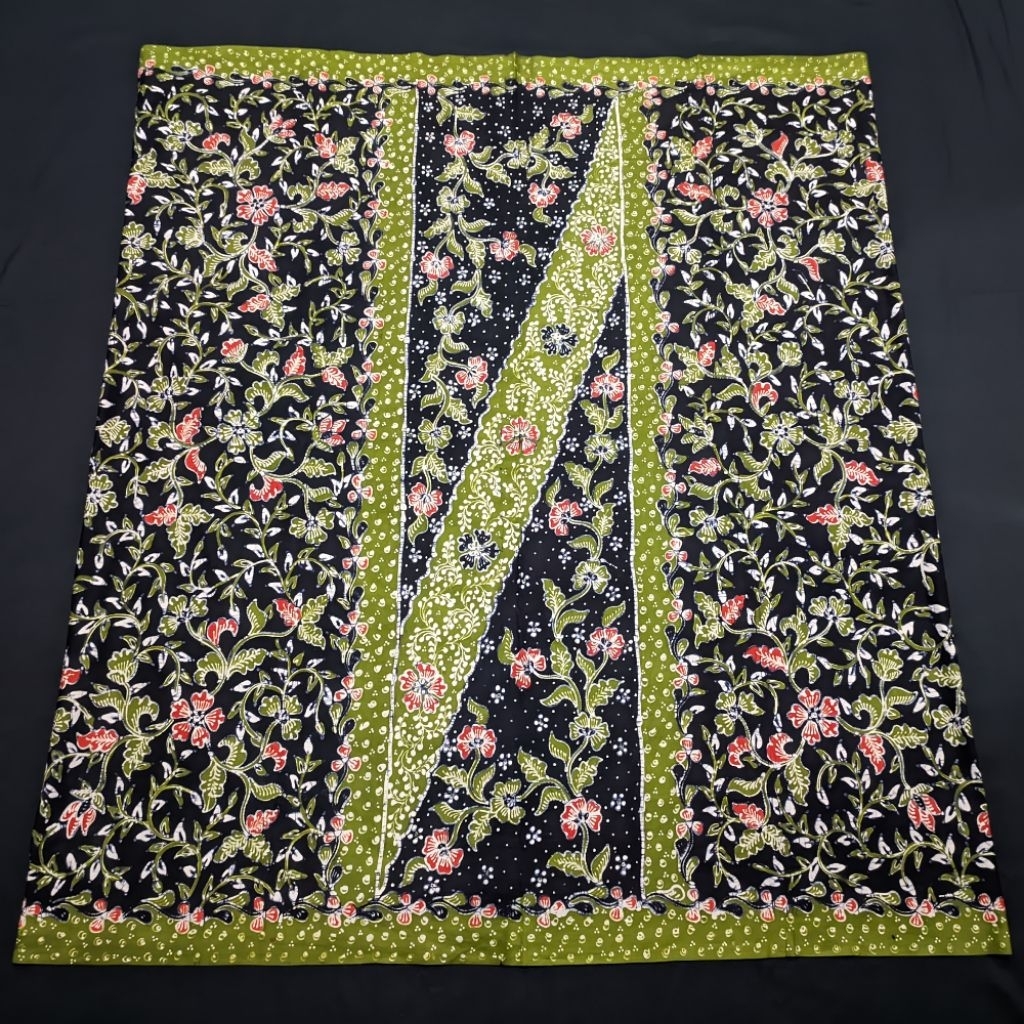 Laseman : Catur Warna Jumbo | Sarung Batik Tulis Lasem