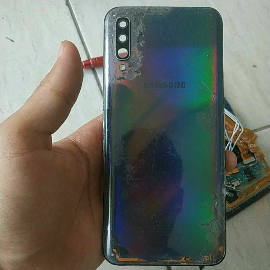 backdoor bekas Samsung a50 cek deskripsi