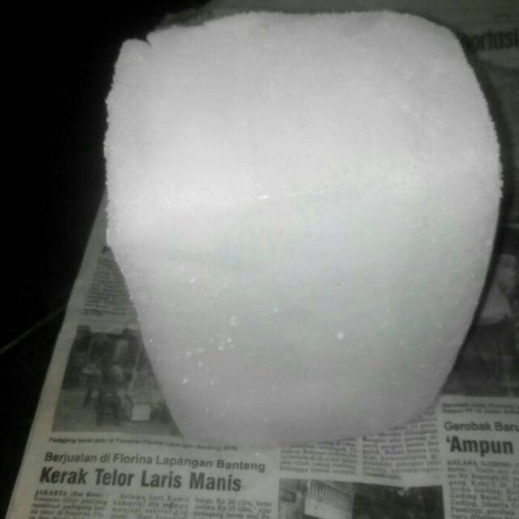 Dry ice es kering