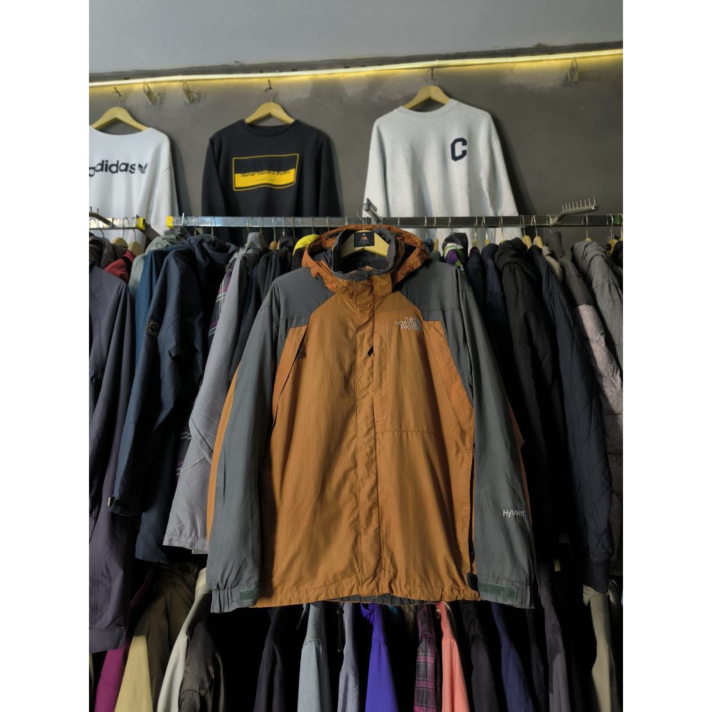 tnf hyvent gorpcore jacket