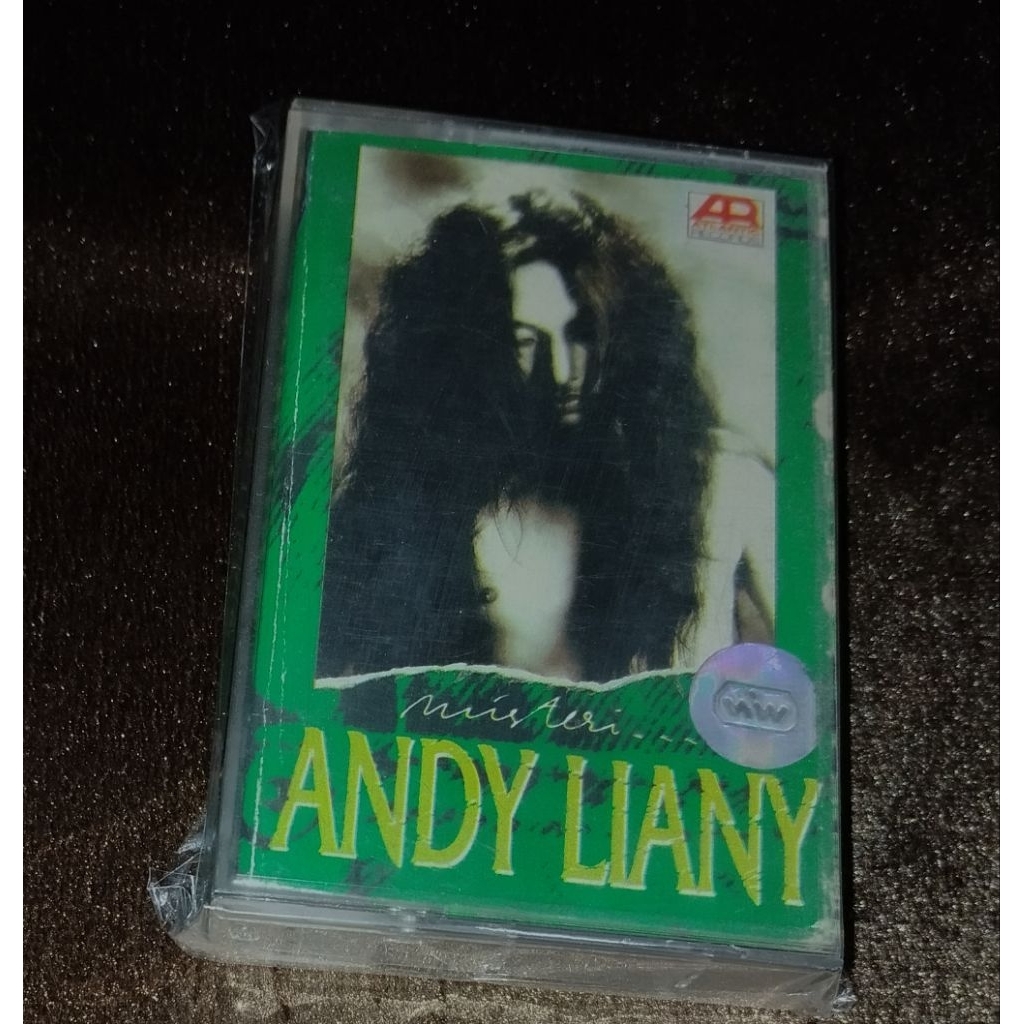 kaset pita Andy Liany